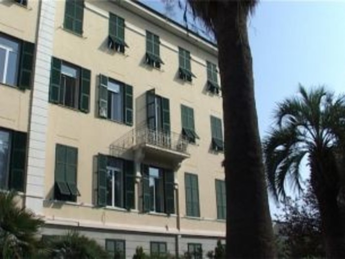 Bordighera: oggi pomeriggio alle 17 la manifestazione contro il ridimensionamento del 'Saint Charles'