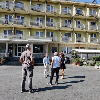 Sanremo: accordo sindacati-Kcs, i dipendenti esclusi dal passaggio di 'Casa Serena' riceveranno gli stipendi di settembre