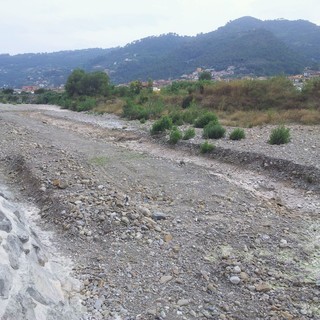 Camporosso: riempimento della scogliera in via Santa Croce, la Minoranza "Poteva essere usato materiale diverso"