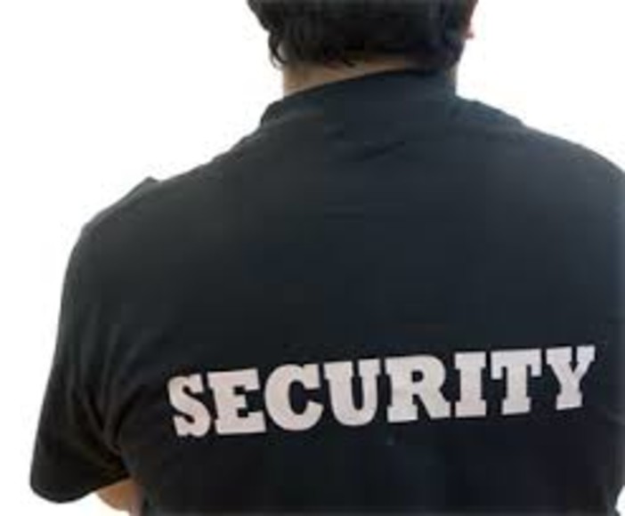 Sanremo: contratti capestro e paghe da fame per gli addetti alla vigilanza non armata