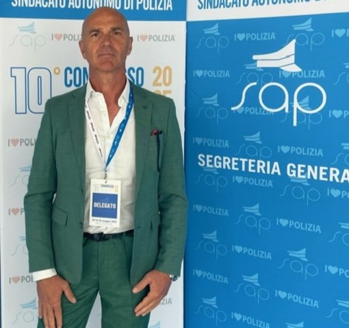 Durante il congresso nazionale l'imperiese Stefano Cavalleri nominato consigliere nazionale del Sap Durante il congresso nazionale l'imperiese Stefano Cavalleri nominato consigliere nazionale del Sap