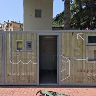 Camporosso all’avanguardia nel rispetto dell’ambiente, installata in via Roma una struttura ‘Multiservice’ per la distribuzione di acqua, detersivi e sacchetti biodegradabili