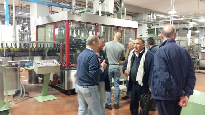 Imperia: per i festeggiamenti di San Leonardo, visita della Confraternita del Ss.mo Cuore di Gesù “dei Sacconi”, dei "Sacconi" di Sezze