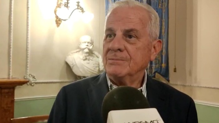 Inchiesta tangenti al Comune di Imperia, il sindaco commenta la sospensione del geometra Masi: "Vedremo se c'è dolo o è scemenza" (Video)