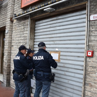 Ventimiglia: presenza assidua di pregiudicati nel locale, la Polizia sospende la licenza del bar pizzeria ‘Il Cartoccio’
