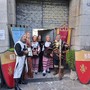 Recupero e valorizzazione delle mura romane e medievali, il Sestiere Burgu e i balestrieri di Ventimiglia al convegno dei Lions (Foto)