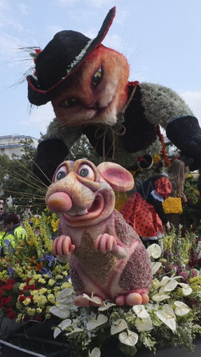 Sanremo: ecco una carrellata di foto del corso fiorito di oggi a firma di Saverio Chiappalone