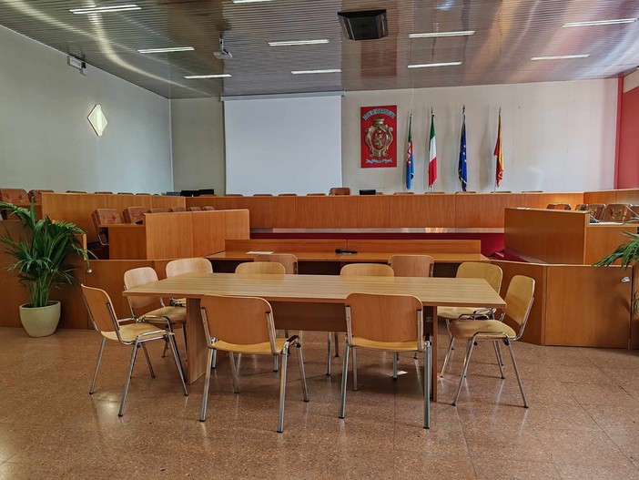 "Territori che insegnano tra piccoli comuni, piccole scuole, aree di frontiera": a Ventimiglia convegno su valore e futuro di Classi in Rete Liguria