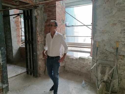 Sanremo: sopralluogo del sindaco al Palazzo delle Rivolte nella Pigna, "La sfida sarà sul futuro di questo immobile" Sanremo: sopralluogo del sindaco al Palazzo delle Rivolte nella Pigna, "La sfida sarà sul futuro di questo immobile"
