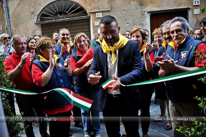 E' iniziata con un emozionante ricordo di Pepi Morgia la manifestazione "Ottobre De Andrè"