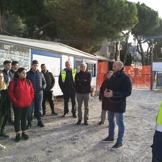Ventimiglia: Open Day al porto degli Scoglietti, in visita questa mattina gli studenti del Fermi Montale (Foto) Ventimiglia: Open Day al porto degli Scoglietti, in visita questa mattina gli studenti del Fermi Montale (Foto)