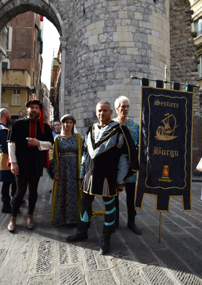 Ventimiglia: trasferta a Genova per il Sestiere Burgu per l'evento "I chiostri del tempo di Colombo"