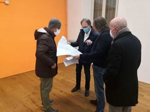 Sanremo: sopralluogo del sindaco alla scuola Pascoli: "Lavori quasi ultimati, il 7 gennaio pronta per il rientro dei ragazzi" (foto) Sanremo: sopralluogo del sindaco alla scuola Pascoli: "Lavori quasi ultimati, il 7 gennaio pronta per il rientro dei ragazzi" (foto)