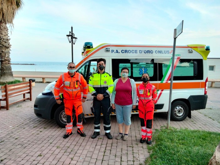 Tour vaccinale quest'oggi a San Bartolomeo al Mare: sono state iniettate 29 'prime dosi' (Foto)