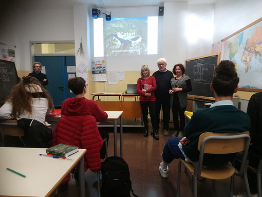 Gli studenti dell'Agraria sulle tracce dei Catari: incontro fra gli alunni e lo scrittore Graziano Consiglieri