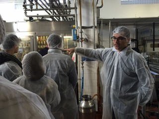 Una precedente visita di studenti presso lo stabilimento