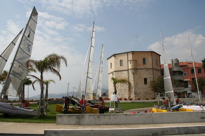 Santo Stefano al Mare: il 7 maggio al via la 1^ “PasPas”, la family run con i passeggini!