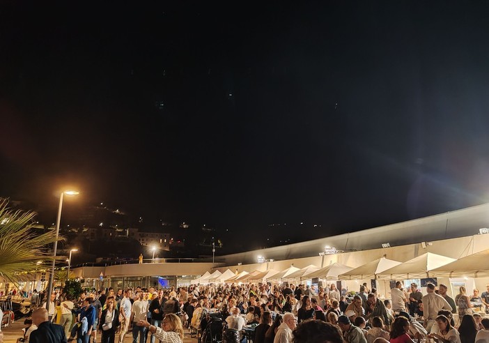 Torna "Sapori alla Marina": tre sere di gusto al Porto Cala del Forte di Ventimiglia Torna "Sapori alla Marina": tre sere di gusto al Porto Cala del Forte di Ventimiglia