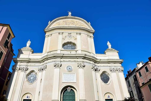 Imperia: celebrata tradizionale Messa del precetto pasquale per le Forze Armate e Forze di Polizia della provincia Imperia: celebrata tradizionale Messa del precetto pasquale per le Forze Armate e Forze di Polizia della provincia