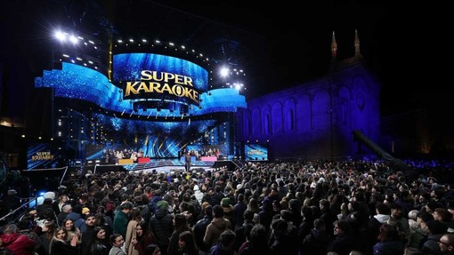 Superkaraoke con Michelle Hunziker a Ventimiglia