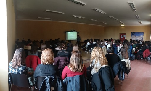 Sanremo: al Liceo Cassini via alle lezioni con i professori universitari per parlare di archeologia