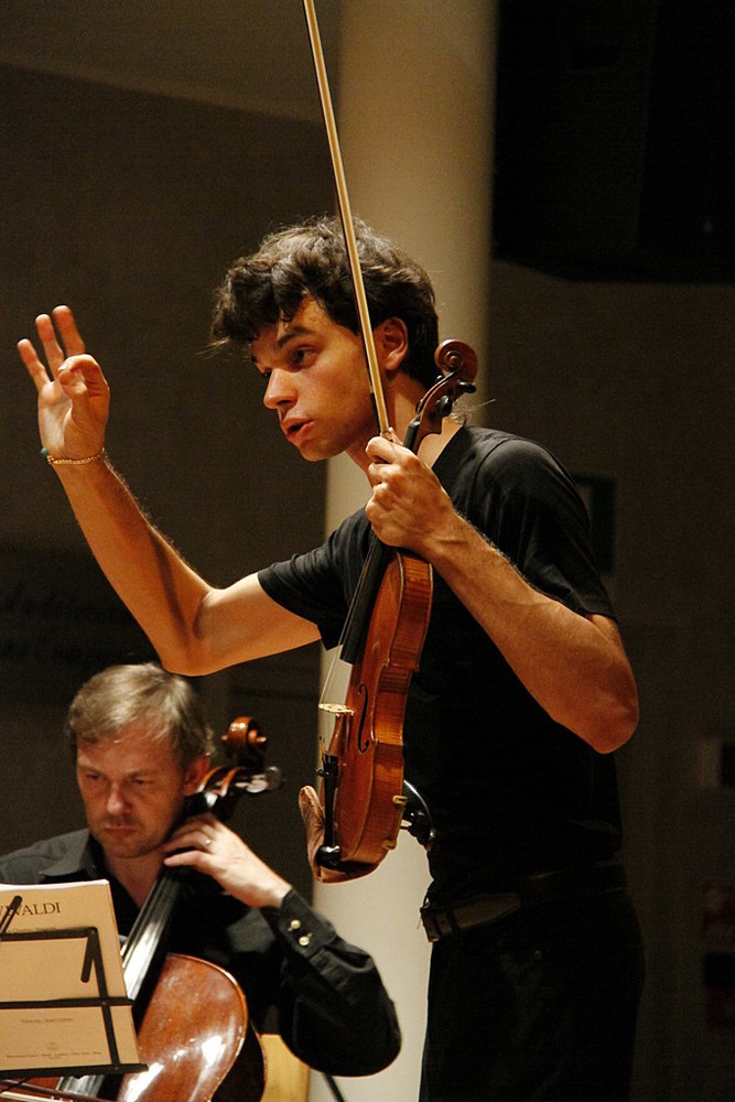 Vallecrosia: il 6 gennaio concerto per pianoforte e violino con Stefano Mhanna