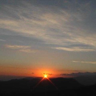 Questa notte si verificherà il solstizio d'inverno, ma il clima sembra dire il contrario