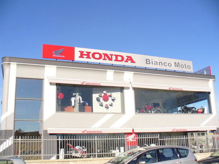 I nuovissimi modelli dell'Honda in esposizione domenica da Bianco Moto a Cuneo I nuovissimi modelli dell'Honda in esposizione domenica da Bianco Moto a Cuneo