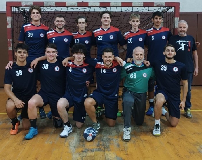 Pallamano: bella vittoria casalinga per la squadra senior maschile della San Camillo Riviera Pallamano Imperia Pallamano: bella vittoria casalinga per la squadra senior maschile della San Camillo Riviera Pallamano Imperia