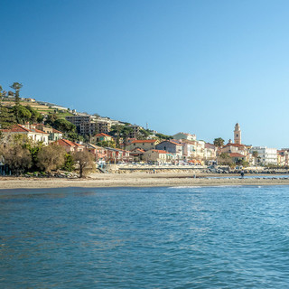 Santo Stefano al Mare: decisione della Giunta, parcheggi 'blu' e a disco orario ancora gratuiti fino al 31 maggio Santo Stefano al Mare: decisione della Giunta, parcheggi 'blu' e a disco orario ancora gratuiti fino al 31 maggio