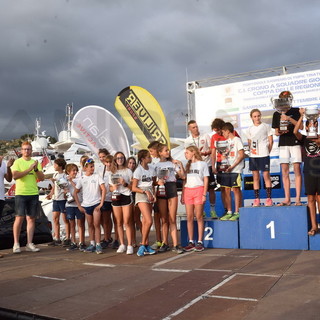 Con la cerimonia delle premiazioni, conclusa la prima giornata del 'Portosole Sanremo Olympic Triathlon' (Foto &amp; Video)