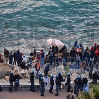 Sgombero presidio ‘No borders’: Stefano Quaranta (Sel) e Gianni Pastorino (Rete a Sinistra) contrari Sgombero presidio ‘No borders’: Stefano Quaranta (Sel) e Gianni Pastorino (Rete a Sinistra) contrari