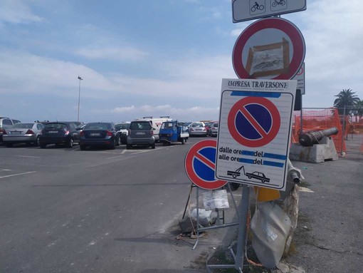 Imperia: chiuso per lavori il parcheggio di piazzale Cristino dal 27 luglio al 15 agosto Imperia: chiuso per lavori il parcheggio di piazzale Cristino dal 27 luglio al 15 agosto