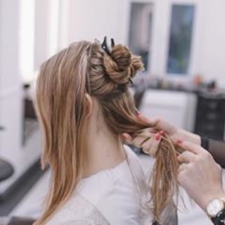 Nuovi sbocchi professionali: corsi di Confartigianato per parrucchieri ed estetiste