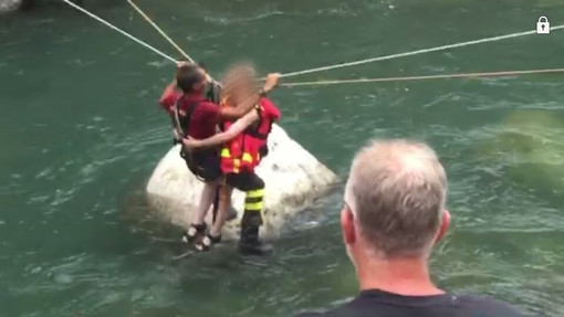 Olivetta San Michele: bambino tedesco viene trascinato via dalla corrente del Roja, operazione di salvataggio dei Vigili del Fuoco (FOTO)