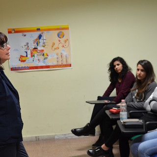 Imperia: la scrittrice Stefania Glorio protagonista dell'incontro con gli studenti dell'Istituto Ruffini Imperia: la scrittrice Stefania Glorio protagonista dell'incontro con gli studenti dell'Istituto Ruffini