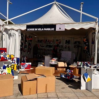 Colpo da 3 mila euro in uno stand delle Vele d’epoca di Imperia Colpo da 3 mila euro in uno stand delle Vele d’epoca di Imperia