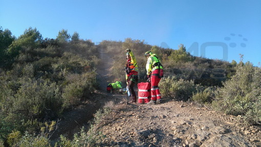 Vallecrosia: soccorso in atto per un quarantacinquenne caduto in mountain bike