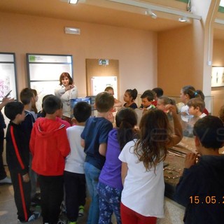 Sanremo: la scuola primaria Borgo Rodari in visita al Museo Preistorico dei Balzi Rossi, i ringraziamenti dei genitori
