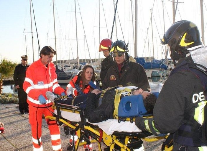 San Bartolomeo al Mare: esercitazione semestrale antincendio con simulazione di infortunio (Foto) San Bartolomeo al Mare: esercitazione semestrale antincendio con simulazione di infortunio (Foto)