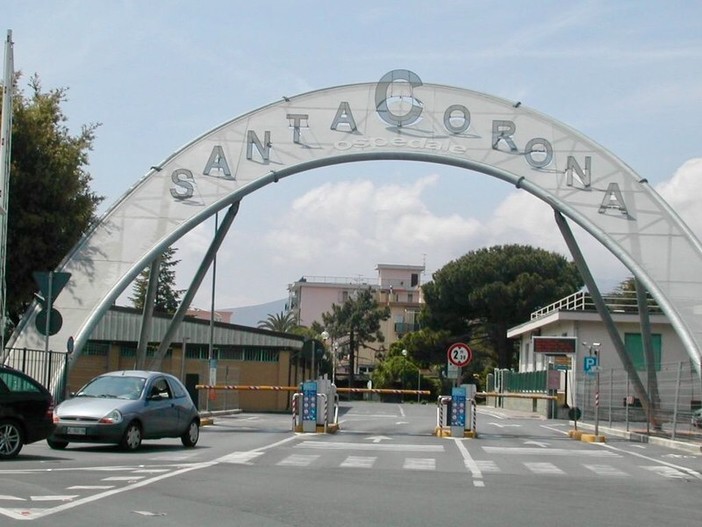 Incidente a Camporosso, 51enne in prognosi riservata all’ospedale Santa Corona Incidente a Camporosso, 51enne in prognosi riservata all’ospedale Santa Corona