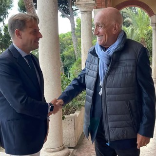 Pallapugno, Raineri eletto presidente del comitato ligure. Scajola: “Insieme per far conoscere questo sport ai giovani” Pallapugno, Raineri eletto presidente del comitato ligure. Scajola: “Insieme per far conoscere questo sport ai giovani”