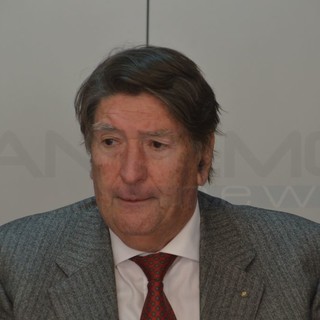 Confcommercio in buona salute: conti in ordine, 2200 associati e trend in crescita ma preoccupa la manifestazione del 14 luglio Confcommercio in buona salute: conti in ordine, 2200 associati e trend in crescita ma preoccupa la manifestazione del 14 luglio