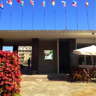 Ricevuto ieri dal Sanremo Beppe Grillo Meetup il defibrillatore acquistato tramite la raccolta fondi Ricevuto ieri dal Sanremo Beppe Grillo Meetup il defibrillatore acquistato tramite la raccolta fondi