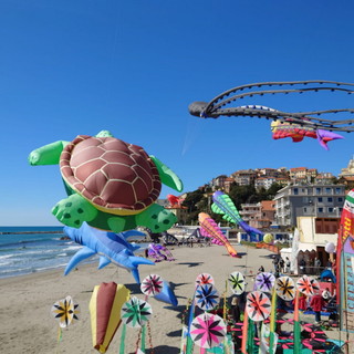 Festival degli aquiloni a Imperia Porto Maurizio Festival degli aquiloni a Imperia Porto Maurizio