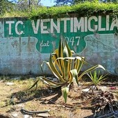 Ventimiglia, sgomberato il tennis club di Peglia. Di Muro: "Struttura ormai fatiscente e pericolosa"