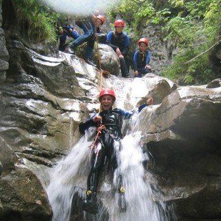 Molini di Triora, torrentismo alla scoperta del rio Grognardo e del torrente Argentina Molini di Triora, torrentismo alla scoperta del rio Grognardo e del torrente Argentina