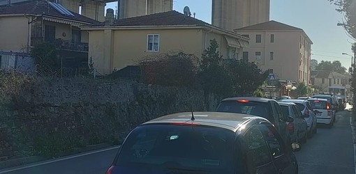 La coda in uscita da Caramagna