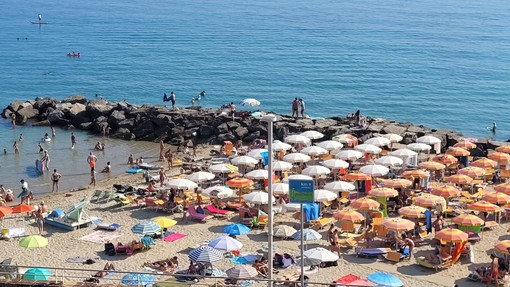 Sanremo, a Ferragosto trionfa la tradizione: rostelle, sardenaira e focacce protagoniste Sanremo, a Ferragosto trionfa la tradizione: rostelle, sardenaira e focacce protagoniste