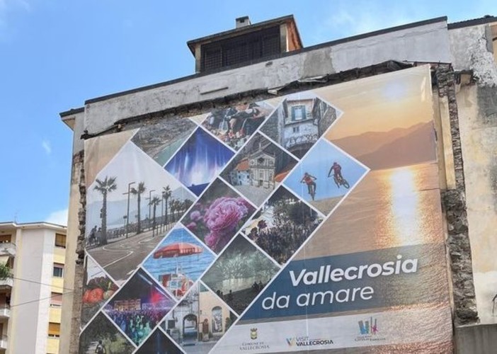 Vallecrosia, "il parcheggio nell'area dell'ex hotel Impero è un abuso edilizio": l'interpellanza della minoranza